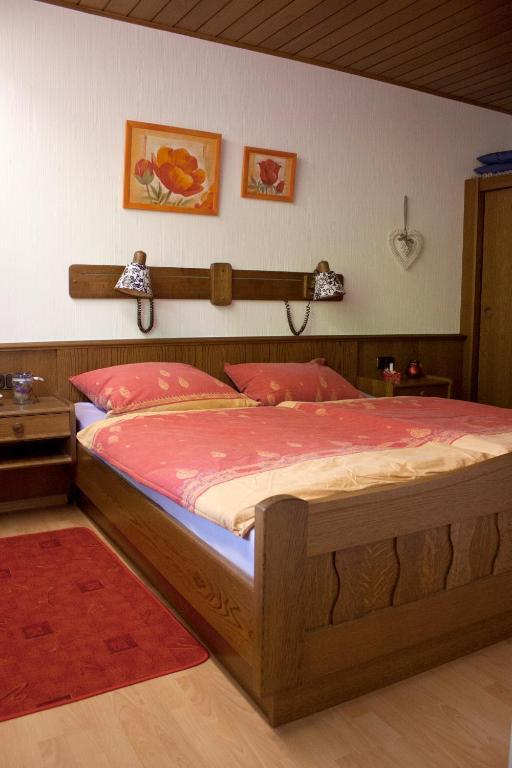 Ferienwohnung Hubertusblick Gerolstein Szoba fotó